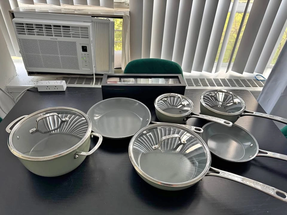 10 Pieces Cookware- Ceramic/Aluminum