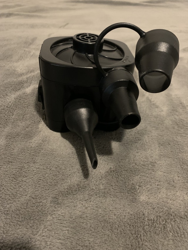 D Cell Battery Pump Brand New - photo 2