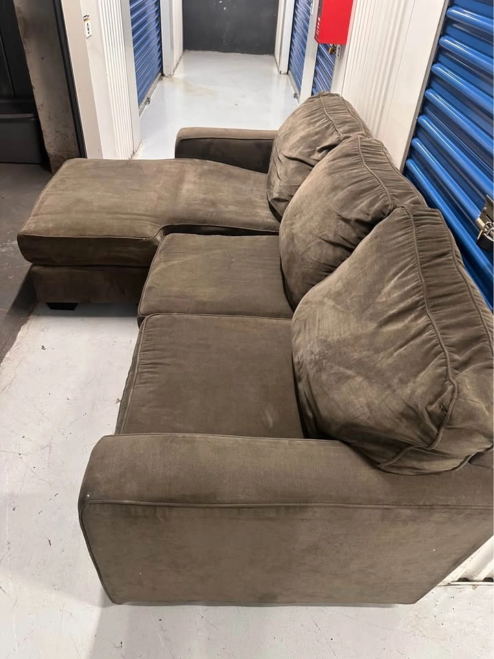 Sectional Sofa - photo 3