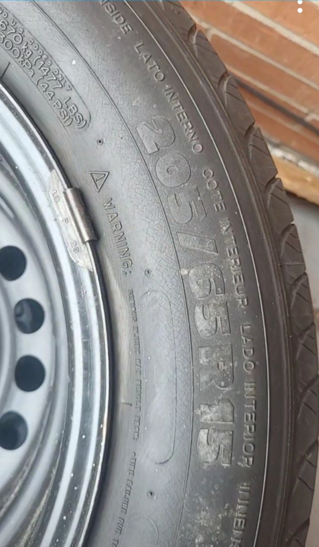 Michelin Defender Tires 205/65R15 - photo 3