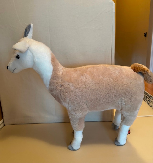 Melissa & Doug Lifelike Plush Llama - photo 3