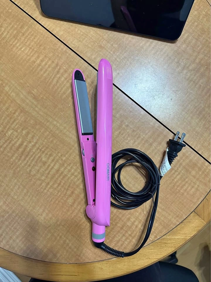 Conair Hair Straightener Pink
