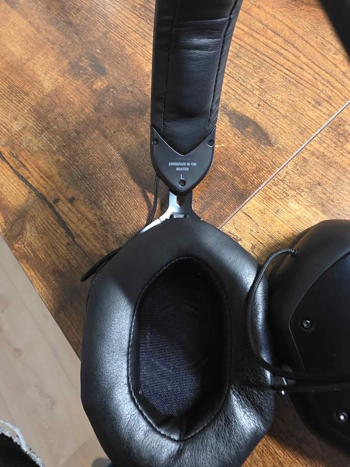 V-MODA Crossfade M-100 Master Headphones - photo 3