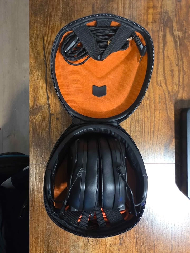 V-MODA Crossfade M-100 Master Headphones - photo 4