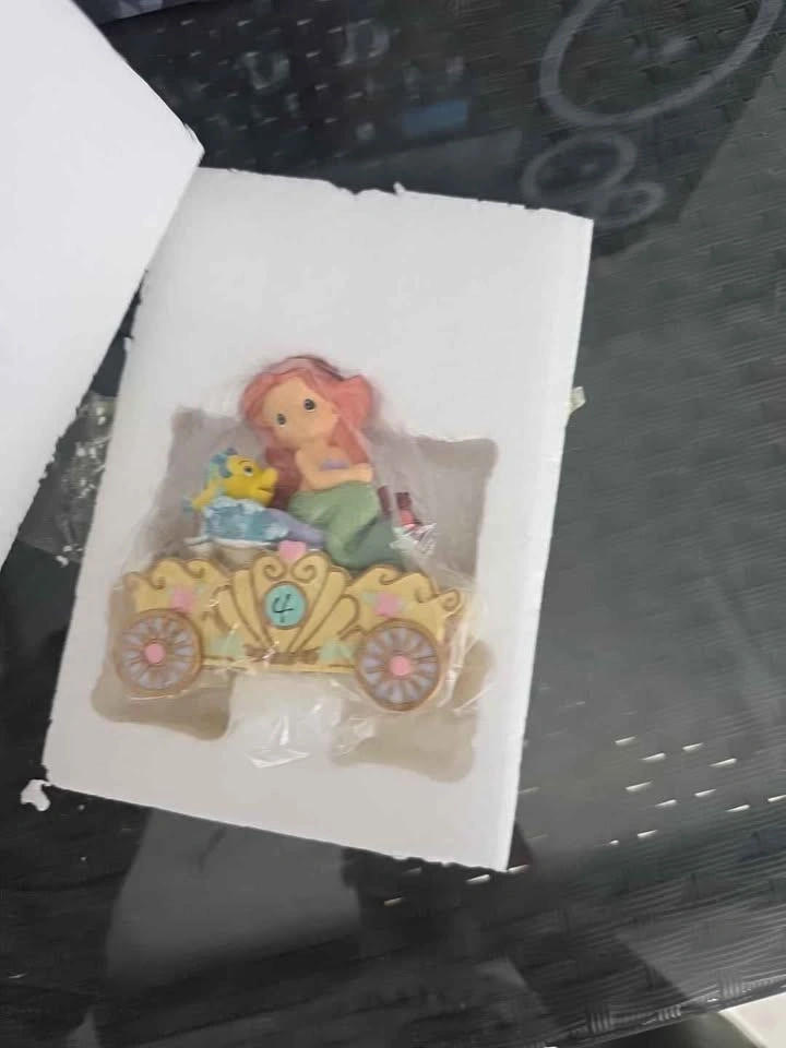 Precious Moments Disney Showcase Ariel Birthday Parade Car #4 - photo 3