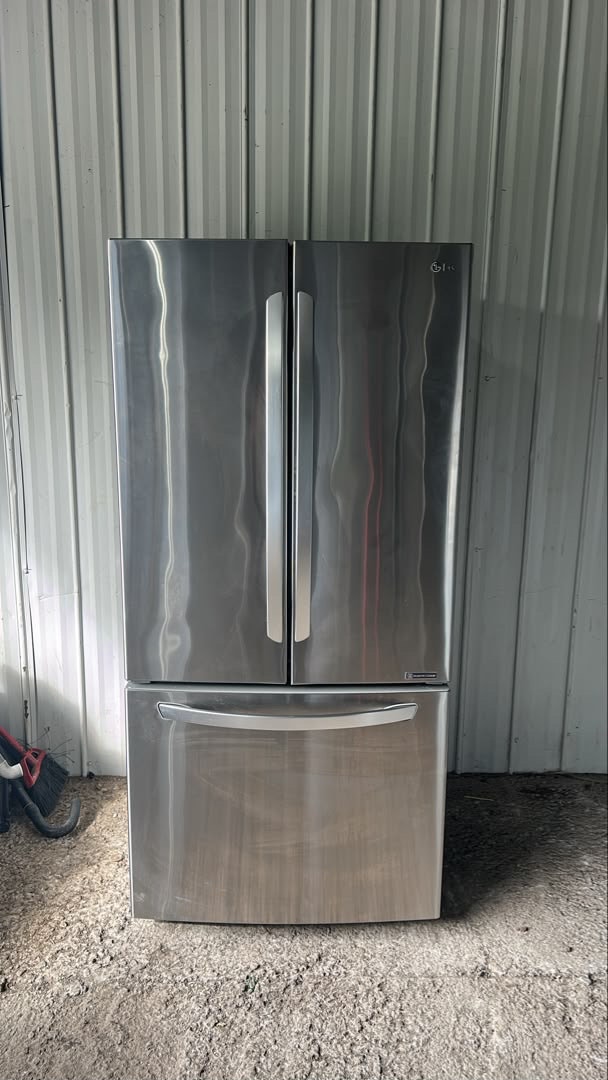 LG French Door Refrigerator LFC20786ST