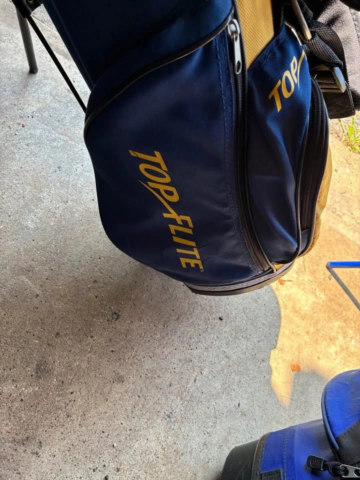 Top Flite XLJ Junior Standing Golf Bag - photo 2