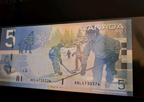 2006 Bank Of Canada $5 Four Digit Radar Note AOL 4730374 UNC - photo 3