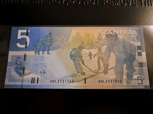 2006 Bank of Canada $5 Four Digit Radar Note AOL 2537352 UNC - photo 2
