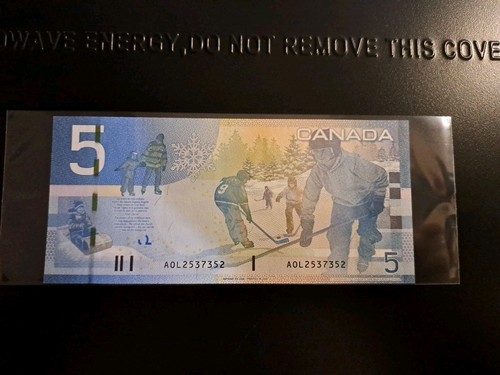 2006 Bank of Canada $5 Four Digit Radar Note AOL 2537352 UNC - photo 5