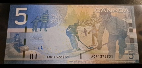 2006 Bank of Canada $5 Four Digit Radar Note AOP 1378731