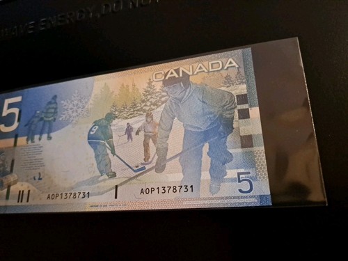 2006 Bank of Canada $5 Four Digit Radar Note AOP 1378731 - photo 4