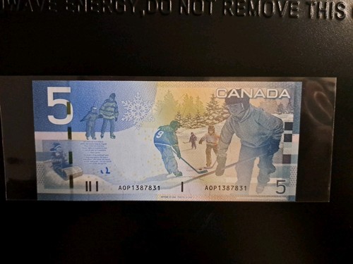 2006 Bank Of Canada $5 Four Digit Radar Note AOP 1387831 - photo 2