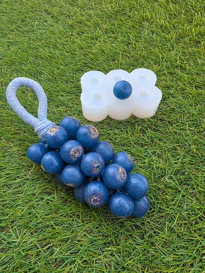 Handmade 6 Blueberry Mold - photo 4