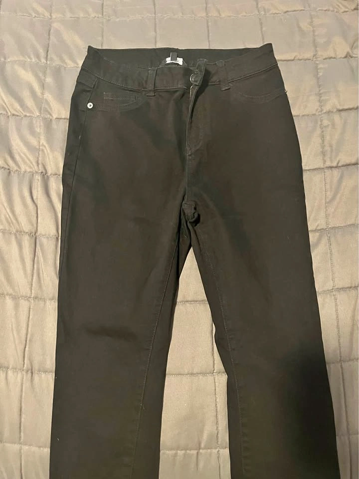 Brand New George Pants, Size 4 (Black) — 2 for Sale