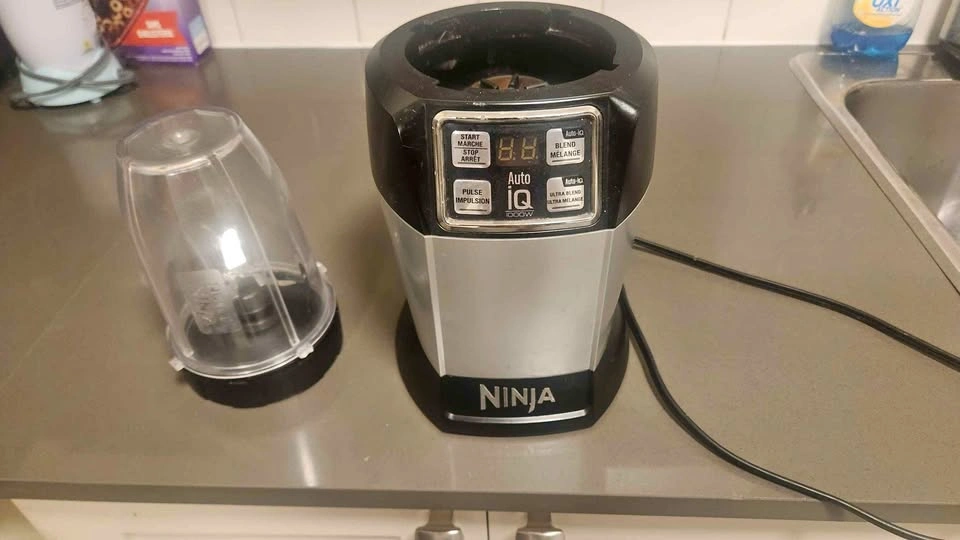 Ninja Auto-iQ Personal Blender – Excellent Condition