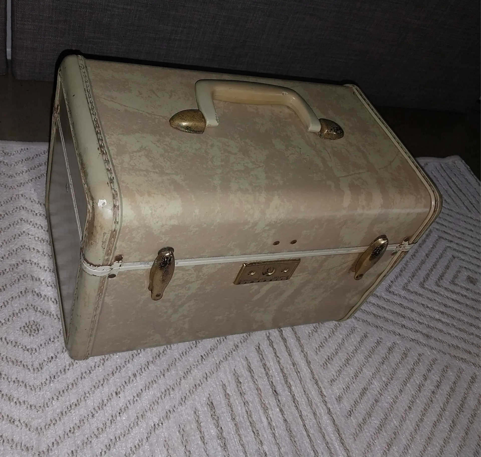 Vintage Samsonite Train Case - photo 2