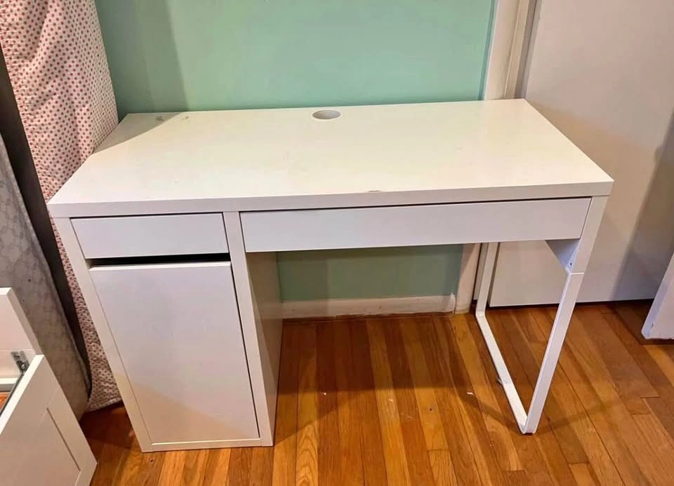Multipurpose desk with storage