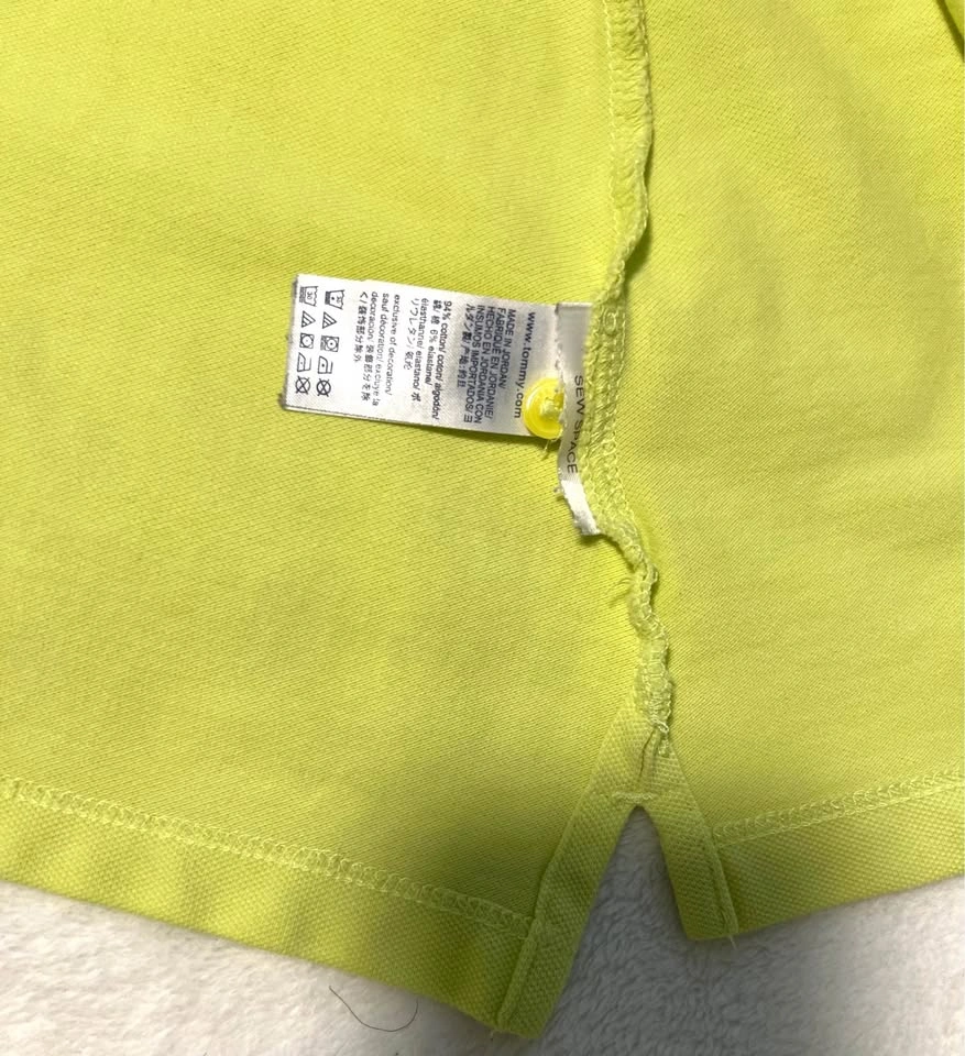 Tommy Hilfiger Women’s Polo Shirt size Medium - photo 3
