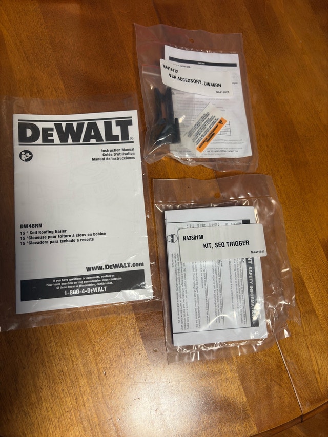 DEWALT 15-Degree Pneumatic Coil Roofing Nailer - photo 3