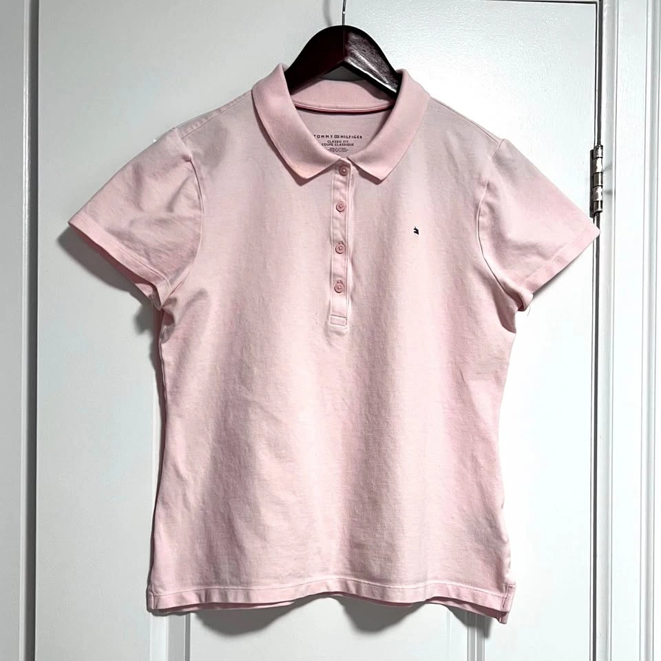 Tommy Hilfiger Women’s Polo Shirt / T-shirt