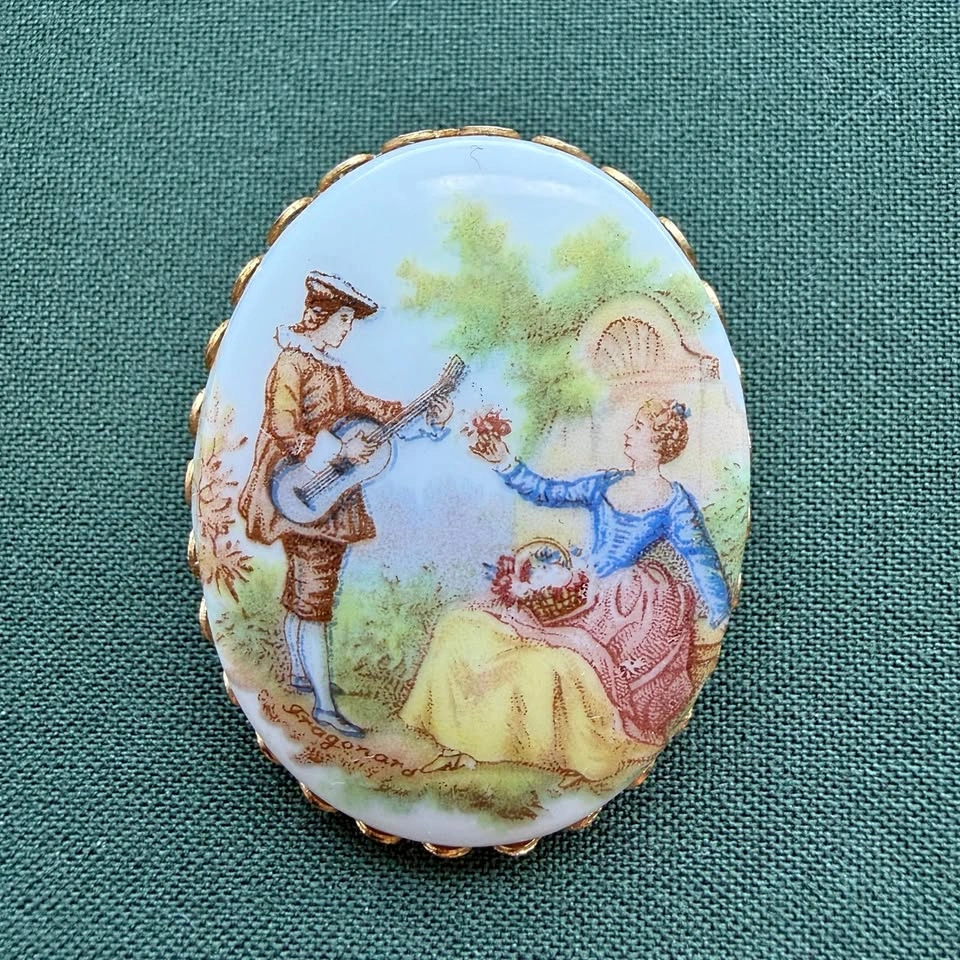 Vintage Fragonard Limoges Style Oval Porcelain Brooch