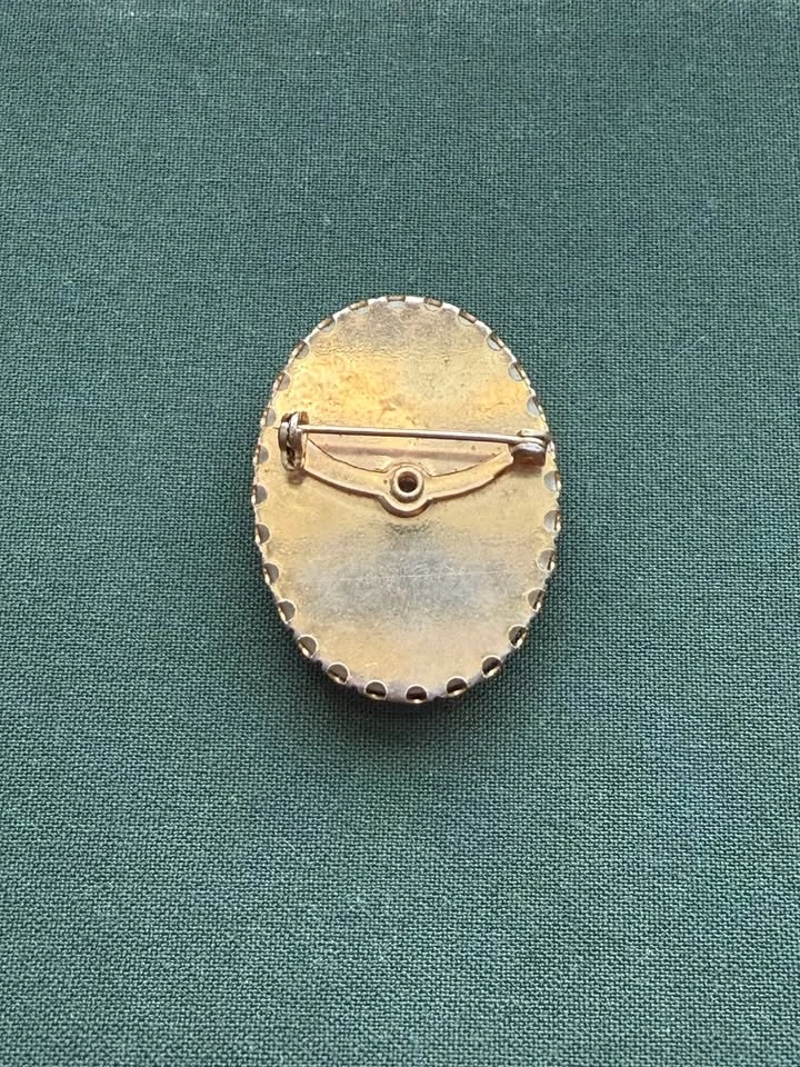 Vintage Fragonard Limoges Style Oval Porcelain Brooch - photo 3