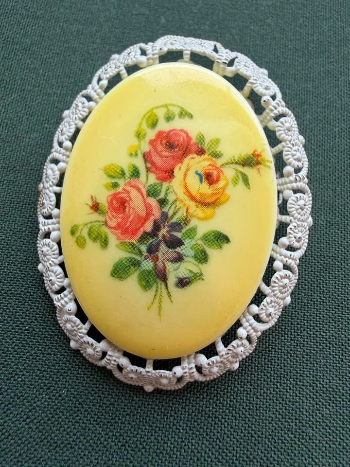 Vintage Western Germany Floral Porcelain Brooch - photo 4