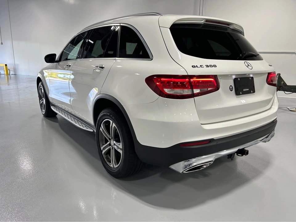 2017 Mercedes-Benz GLC · 4MATIC AWD - photo 3