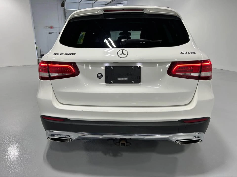 2017 Mercedes-Benz GLC · 4MATIC AWD - photo 4