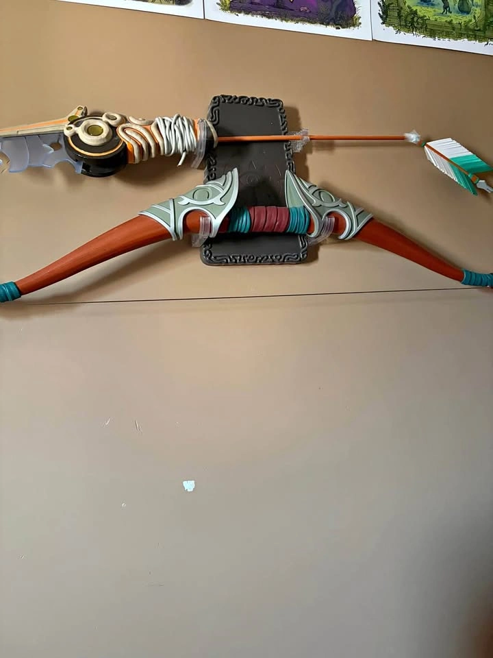 Ancient arrow and Hyrulian Bow LoZ BoTW Collectable