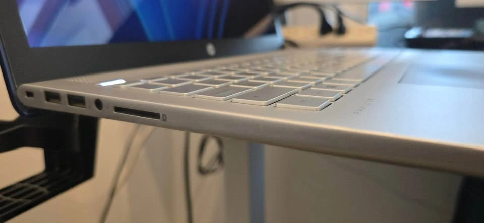 HP Pavilion 15 Touchscreen Laptop | i5 | 8GB RAM | Windows 11 - photo 3