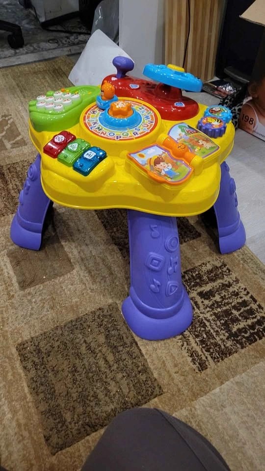 VTech Sit-to-Stand Learn and Discover Table - photo 2
