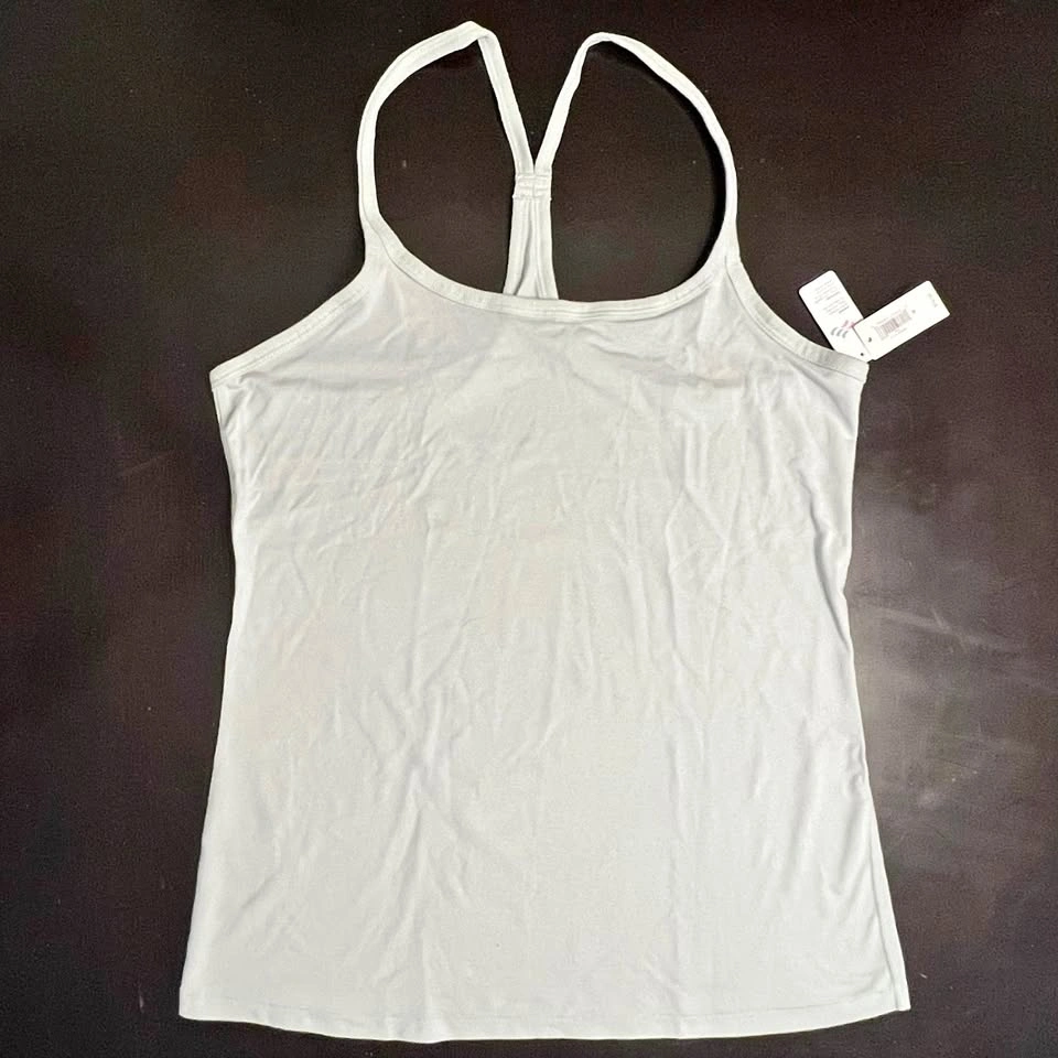 GapFit Women’s Tank Top in Light Blue Shade / size M / new with