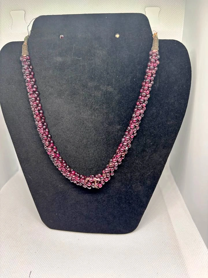 Vintage Woven Garnet Bead Necklace