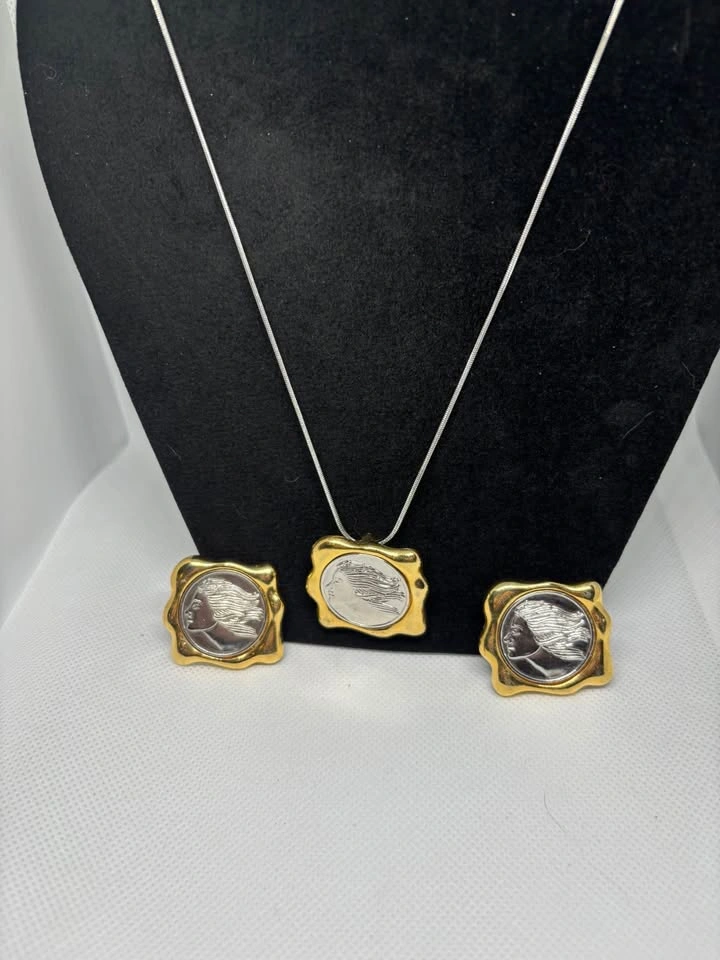 Two-Tone Lady Liberty Necklace and clip on Earring Set - photo 2