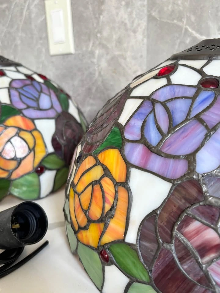 Set of 2 New Stained Glass Lampshades 12 Inch Tiffany Style - photo 2