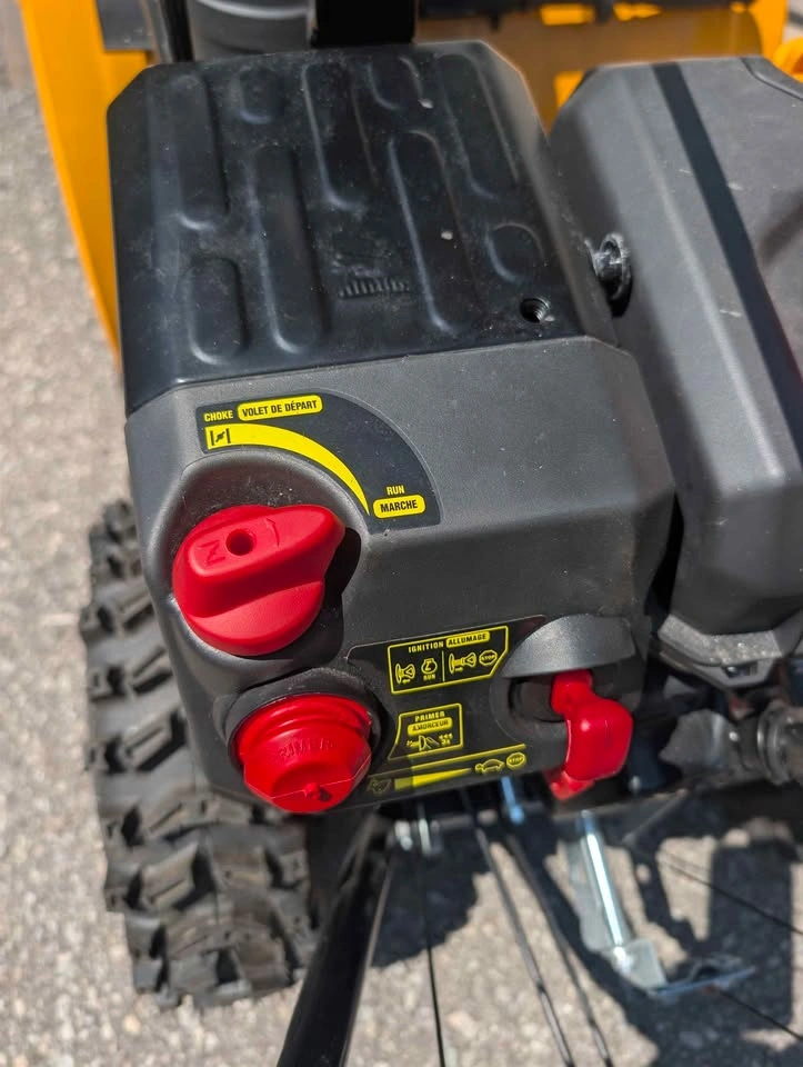 Cub Cadet 2X 24 Snow Blower - photo 2