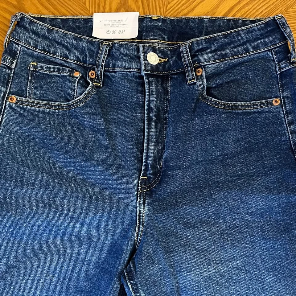 H&M Women’s Blue Jean Size 8 / Brand new - photo 4