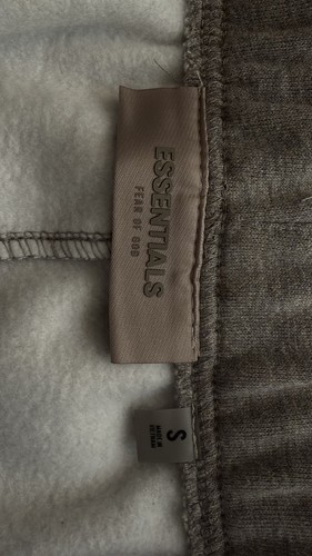 Fear of God Essential Shorts | Dark Oat (S) - photo 4
