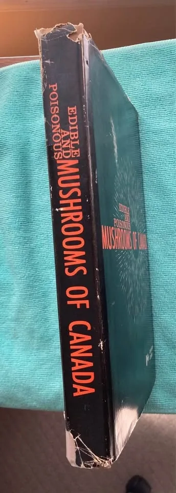 Vintage Mushroom Book Edible & Poisonous Mushrooms Of Canada - photo 3