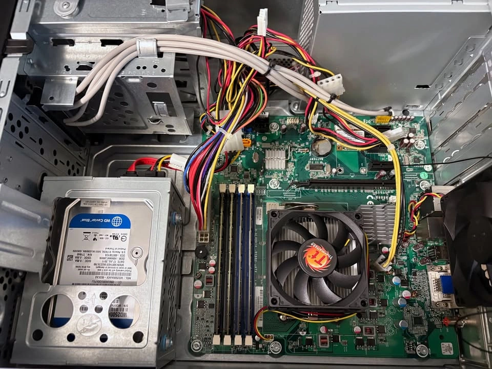 HP Pavilion Athlon II X4 Desktop PC for School and Work - photo 5