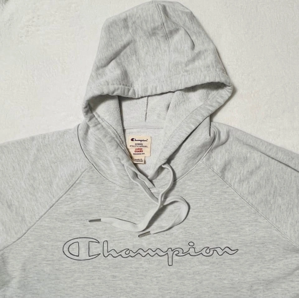 Champion Women’s Hoodie - Size Large - photo 3