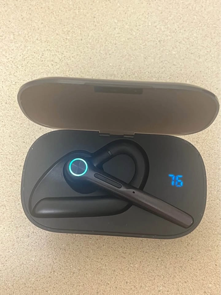 Bluetooth Headset - photo 2