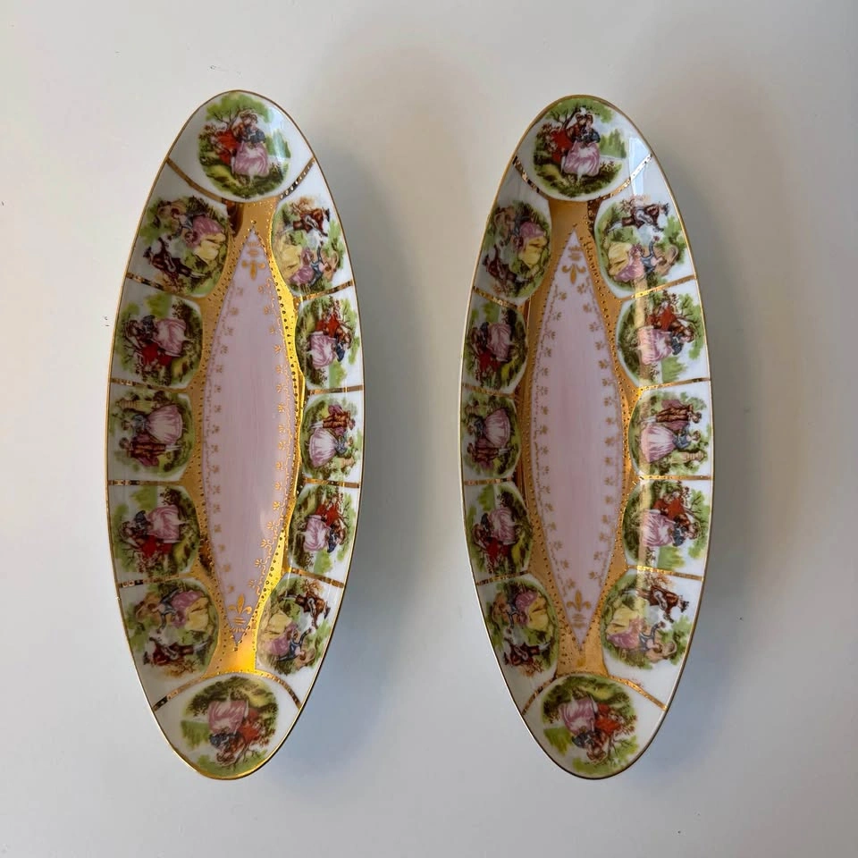 Vintage Arnart Porcelain Fragonard Courting Scene Dishes – Pair