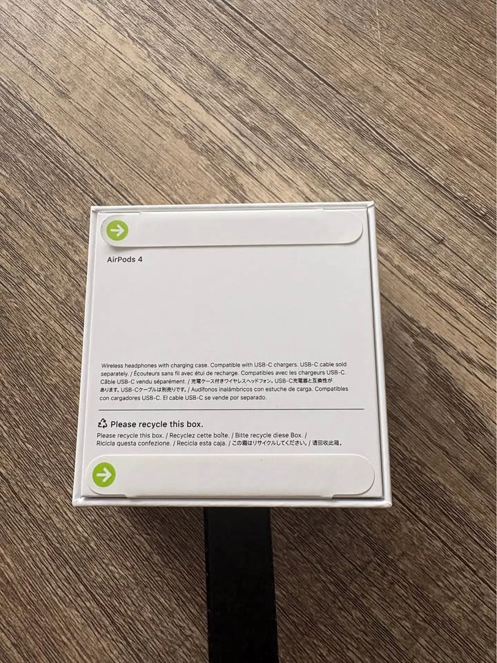 Apple AirPods 4 WITH NOISE CANCELLATION - photo 3