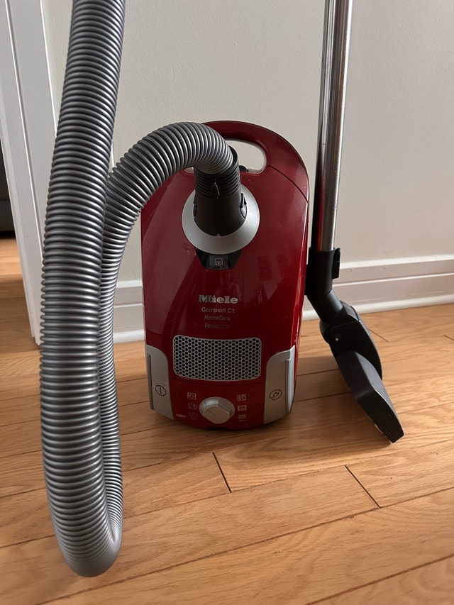 Miele Compact C1 HomeCare PowerLine