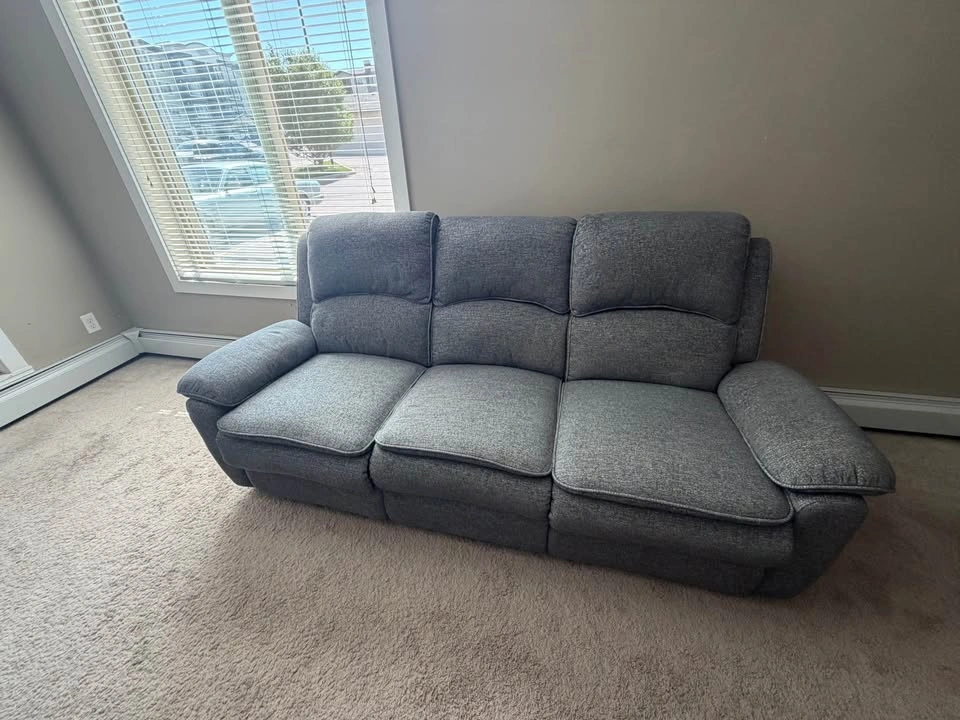 Chandler Power Recline Sofa - photo 3