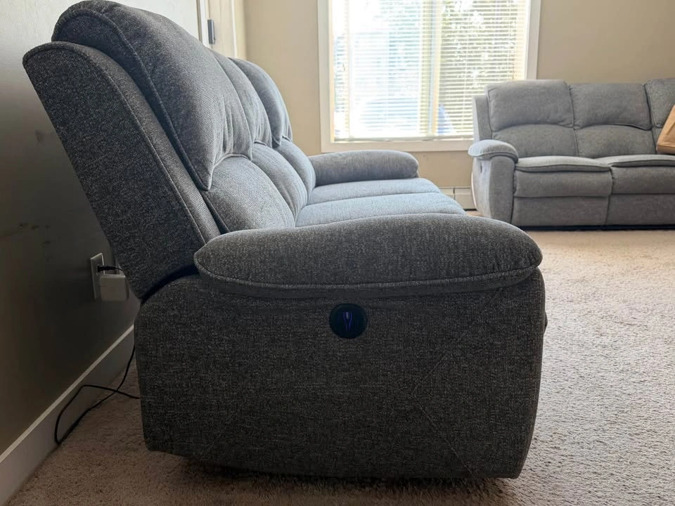 Chandler Power Recline Sofa - photo 5