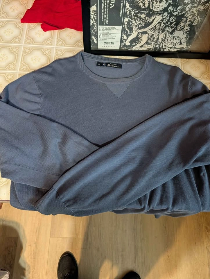 Ben Sherman Grey Crew Knit Pullover with V-Stitch Accent - photo 3